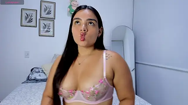 sarita bigbooty  online show from June 17, 12:13 am