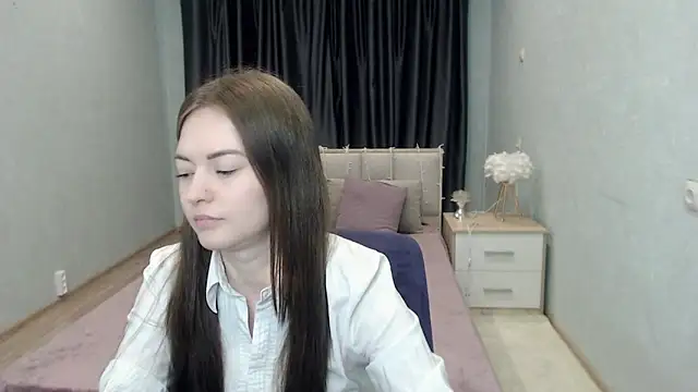 babysue89 online show from March 14, 7:37 am