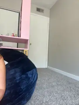 angelicasn0w online show from June 4, 3:07 pm