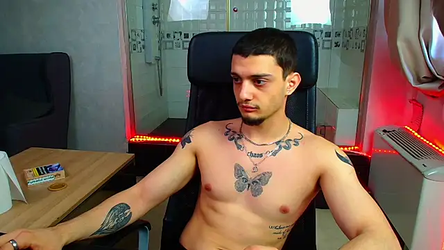 OscarGriffin online show from February 21, 11:33 am