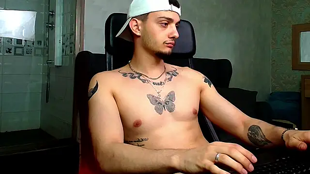 OscarGriffin online show from March 12, 10:26 am