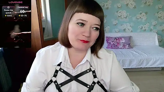 LizaMilfa online show from September 15, 10:48 am