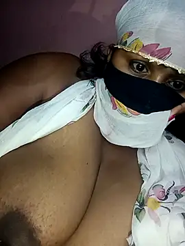 Snapshot of Sweet-jasmin chatting on October 3, 9:06 am Sweet-jasmin online show from October 3, 9:06 am