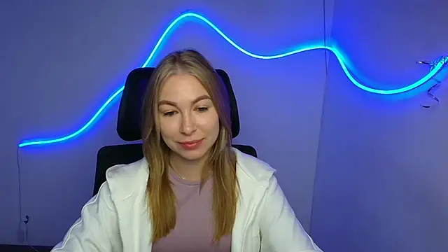 Snapshot of Dana_flowers chatting on September 24, 5:22 am Dana flowers online show from September 24, 5:22 am