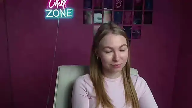 Snapshot of Dana_flowers chatting on December 15, 6:50 am Dana flowers online show from December 15, 6:50 am