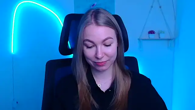 Dana flowers online show from December 17, 6:30 am