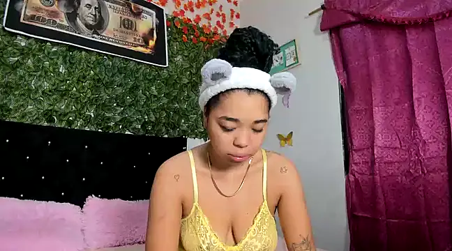 Mishellehot 10 online show from March 10, 7:18 pm