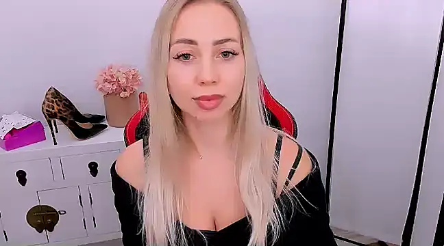 MargaritaRose online show from March 19, 6:34 pm