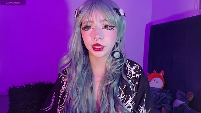 purplelilith3 online show from June 16, 11:02 am