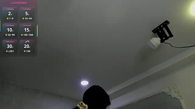 EmiliaRose  online show from February 14, 12:24 pm