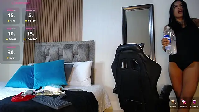 natasha steele online show from March 13, 8:43 pm