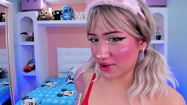 miss   megan online show from October 21, 6:08 pm