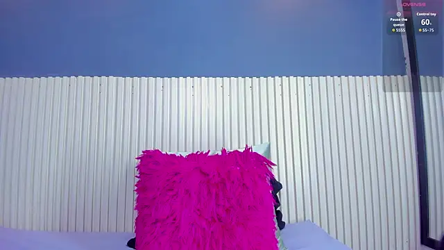 Snapshot of Aida-nicolle chatting on November 19, 10:15 am Aida-nicolle online show from November 19, 10:15 am