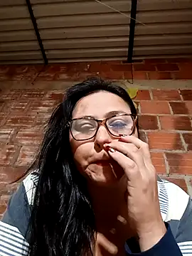 promiscuous-indecent-momm online show from November 20, 9:09 am