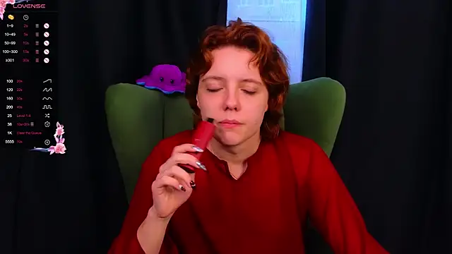 AmyGuerrero online show from September 11, 1:44 pm