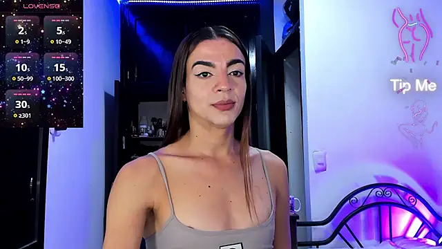 Snapshot of Dollcatalina chatting on November 30, 4:49 am Dollcatalina online show from November 30, 4:49 am