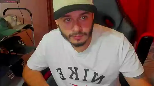 ragnar lothbrok777 online show from March 10, 10:45 pm