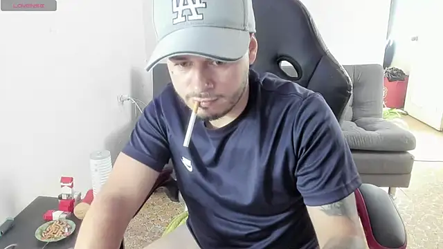 ragnar lothbrok777 online show from October 3, 8:06 pm