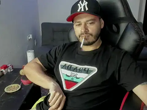 ragnar lothbrok777 online show from November 23, 10:31 pm