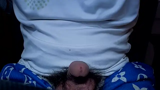 strongdude212 online show from November 2, 1:46 pm