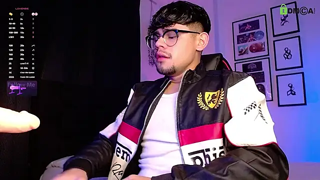 isaac-saenz online show from December 4, 11:02 pm