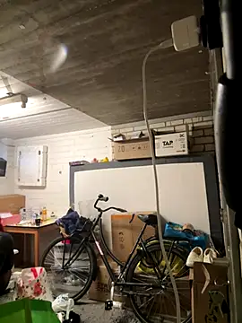 Bleueyez007 online show from November 16, 7:47 am