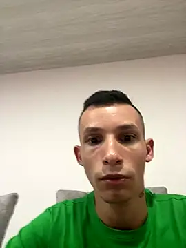 Isak Millan online show from December 22, 10:07 pm