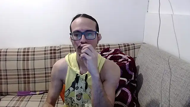 cholitohermoso online show from June 21, 5:26 pm