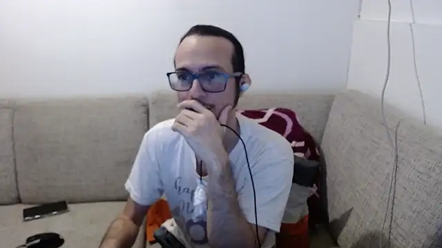 cholitohermoso online show from July 27, 2:13 pm
