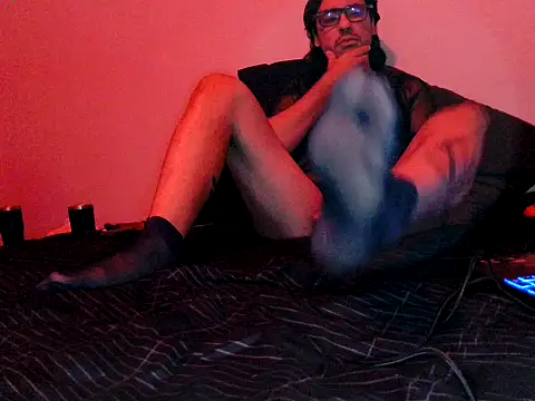 Snapshot of Iscariot19 chatting on October 28, 9:35 am Iscariot19 online show from October 28, 9:35 am