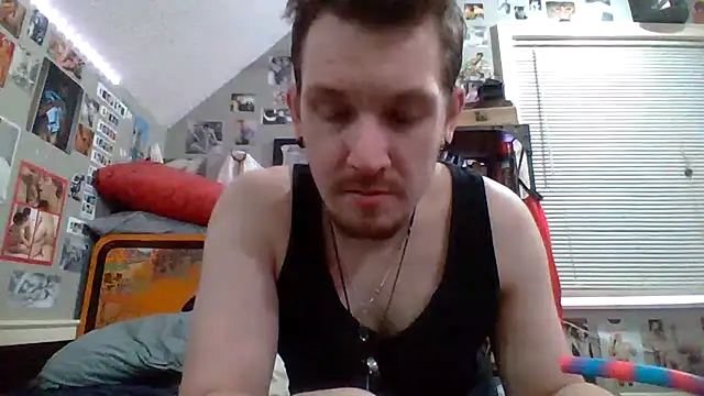 Snapshot of Sk00byJaXxX212 chatting on March 14, 1:16 am Sk00byJaXxX212 online show from March 14, 1:16 am