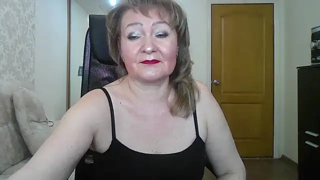 Snapshot of Victoria_secrets_ chatting on February 20, 7:34 am Victoria secrets online show from February 20, 7:34 am