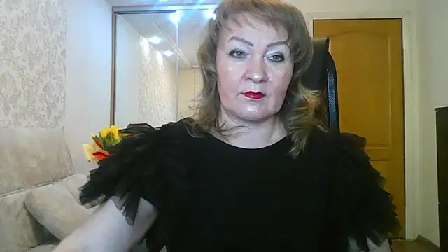 Snapshot of Victoria_secrets_ chatting on March 22, 4:04 pm Victoria secrets online show from March 22, 4:04 pm