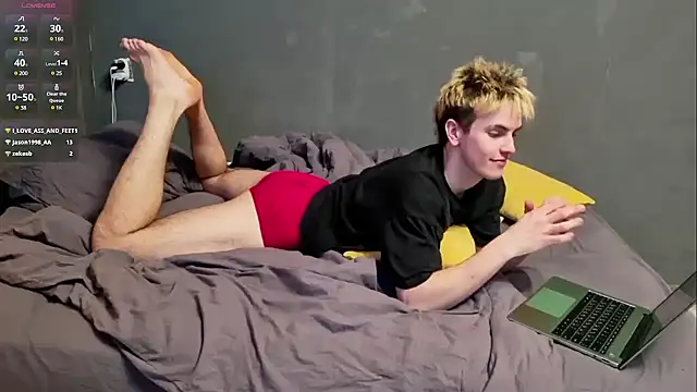 EdwinBlaze online show from February 15, 6:12 pm