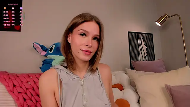 TaiteBayles online show from September 26, 1:09 am