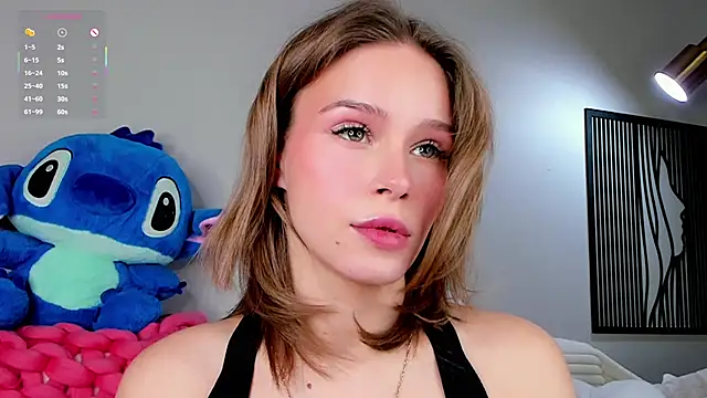 TaiteBayles online show from October 14, 1:28 am