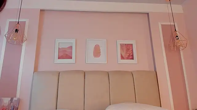 Annie rhoades online show from February 10, 12:42 pm