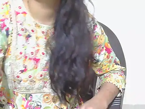Snapshot of Cute_anamikasingh chatting on March 11, 6:21 am Cute anamikasingh online show from March 11, 6:21 am