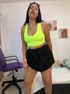 Snapshot of Katty_Sexyyy chatting on February 13, 6:05 pm Katty Sexyyy online show from February 13, 6:05 pm