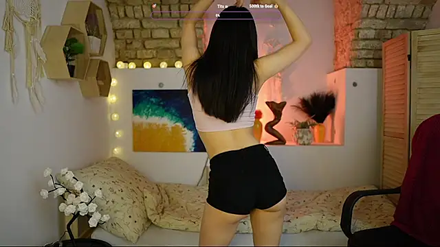 Allyah Sky online show from February 21, 7:10 pm