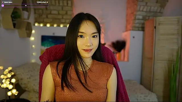 Allyah Sky online show from February 28, 7:25 pm