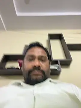 Snapshot of mohi77mohi chatting on March 7, 2:01 pm mohi77mohi online show from March 7, 2:01 pm