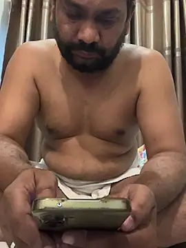 Snapshot of mohi77mohi chatting on March 12, 1:03 am mohi77mohi online show from March 12, 1:03 am