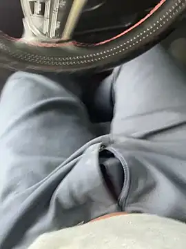 BadboySLR 8899 online show from April 1, 6:58 am