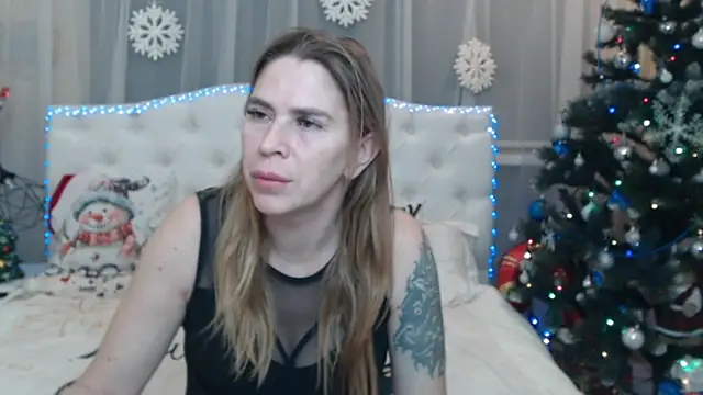 TessaDaybreak online show from January 9, 7:48 pm