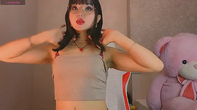 Demonic Angel  online show from January 17, 12:21 pm