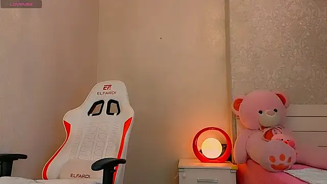 Demonic Angel  online show from July 8, 4:55 pm