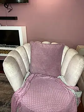  ivyginger online show from March 2, 4:07 am