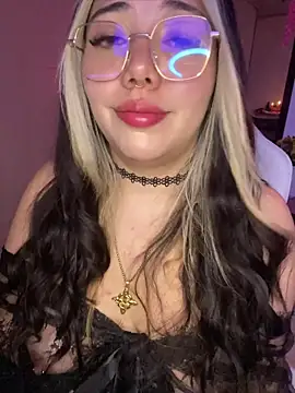  ivyginger online show from August 1, 1:27 am