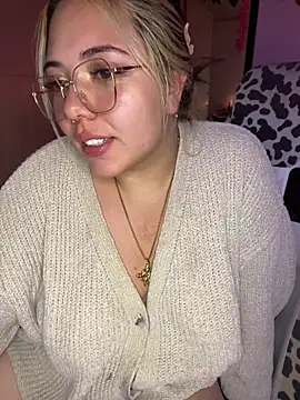  ivyginger online show from August 4, 5:43 am